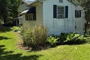 327 Cayuga Ave NW, Canton, OH 44708 - Photo 27