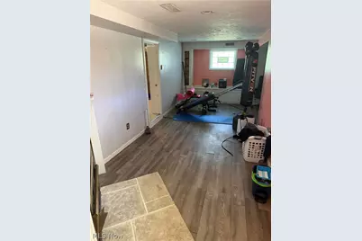 327 Cayuga Avenue NW, Canton, OH 44708 - Photo 13
