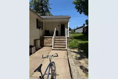 327 Cayuga Avenue NW, Canton, OH 44708 - Photo 3