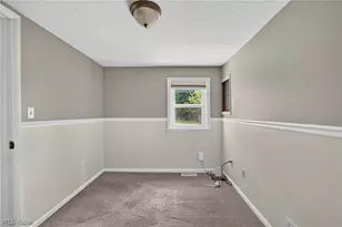 1240 Aberth Dr, Akron, OH 44320 - Photo 19