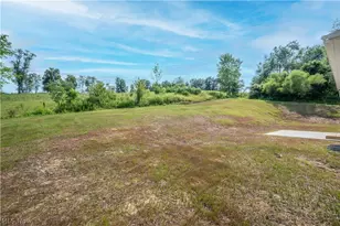 135 Hillside Dr, East Palestine, OH 44413 - Photo 7