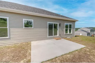 135 Hillside Drive, East Palestine, OH 44413 - Photo 11