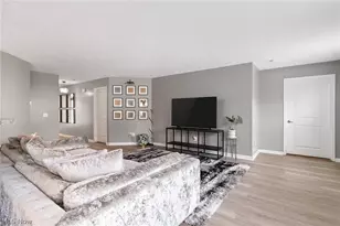 880 Starr Ridge St SE, Massillon, OH 44646 - Photo 5
