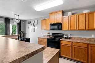880 Starr Ridge St SE, Massillon, OH 44646 - Photo 13