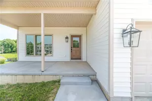115 Hillside Dr, East Palestine, OH 44413 - Photo 5