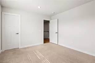 3945 Old Hickory Ave NW, Canton, OH 44718 - Photo 29