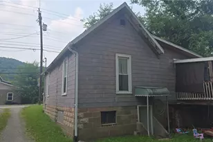 55070 National Rd, Bridgeport, OH 43912 - Photo 3