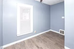 2391 27th St SW, Akron, OH 44314 - Photo 15