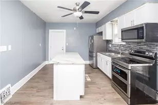 2391 27th St SW, Akron, OH 44314 - Photo 7