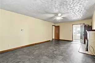 206 Olivet Ave, Akron, OH 44319 - Photo 9