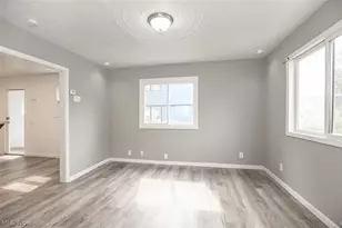 13814 Durkee Ave, Loveland, OH 44105 - Photo 9
