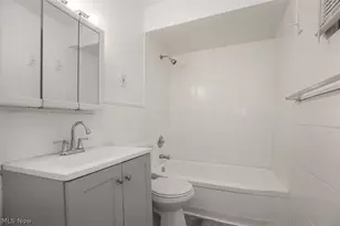 13814 Durkee Ave, Loveland, OH 44105 - Photo 17