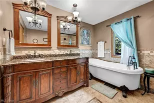 9715 Knightsbridge Ln, Concord Twp, OH 44060 - Photo 11