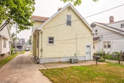 9105 Bancroft Avenue, Loveland, OH 44105 - Photo 7