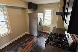 1690 Coventry St, Akron, OH 44301 - Photo 9