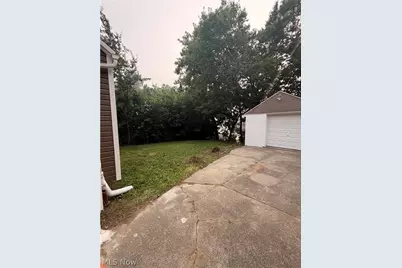 1690 Coventry Street, Akron, OH 44301 - Photo 23