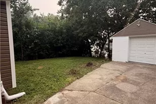1690 Coventry St, Akron, OH 44301 - Photo 23