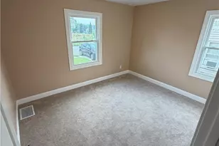 1690 Coventry St, Akron, OH 44301 - Photo 13