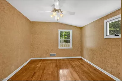 63041 Ridgewood Drive, Cambridge, OH 43725 - Photo 31