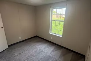 40 N Canal St, Frazeysburg, OH 43822 - Photo 9