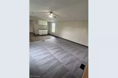 40 N Canal Street, Frazeysburg, OH 43822 - Photo 7