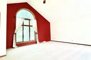 7673 Buchanan Dr, Youngstown, OH 44512 - Photo 3
