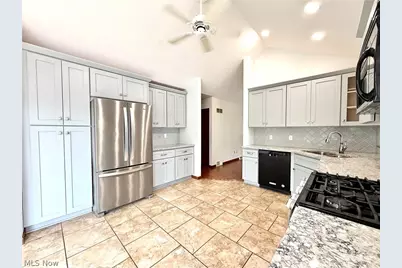 7673 Buchanan Drive, Youngstown, OH 44512 - Photo 7
