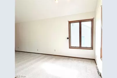 7673 Buchanan Drive, Youngstown, OH 44512 - Photo 11