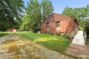 12890 Edison St NE, Alliance, OH 44601 - Photo 5