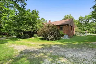 12890 Edison St NE, Alliance, OH 44601 - Photo 37