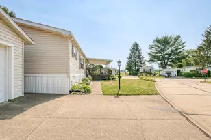 356 Golfway Dr, Painesville, OH 44077 - Photo 3