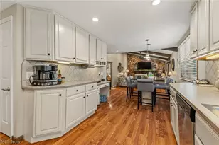 5308 Lindenwood St, Louisville, OH 44641 - Photo 21