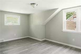 734 Pasadena Ave, Youngstown, OH 44502 - Photo 21