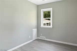 734 Pasadena Ave, Youngstown, OH 44502 - Photo 13