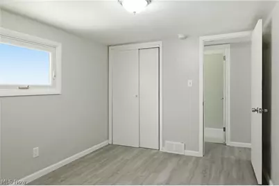 734 Pasadena Avenue, Youngstown, OH 44502 - Photo 25