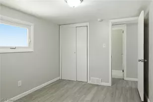 734 Pasadena Ave, Youngstown, OH 44502 - Photo 25