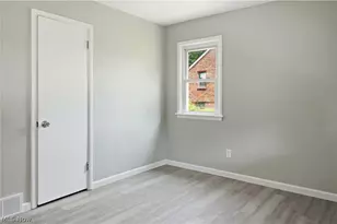 734 Pasadena Ave, Youngstown, OH 44502 - Photo 15