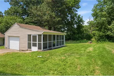 734 Pasadena Avenue, Youngstown, OH 44502 - Photo 37