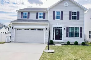 10422 Florida St, Aurora, OH 44202 - Photo 1