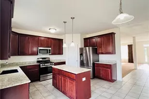 10422 Florida St, Aurora, OH 44202 - Photo 9