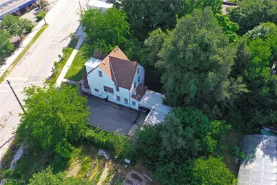 8415 Detroit Avenue, Loveland, OH 44102 - Photo 39