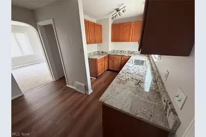 1106 Reed Avenue, Akron, OH 44306 - Photo 11