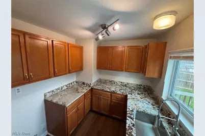 1106 Reed Avenue, Akron, OH 44306 - Photo 5