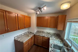 1106 Reed Ave, Akron, OH 44306 - Photo 5