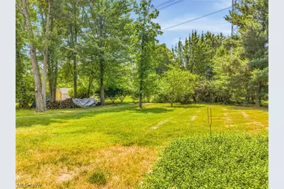 850 Berkshire Drive, Macedonia, OH 44056 - Photo 9