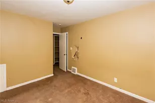 16906 Holly Hill Dr, Loveland, OH 44128 - Photo 15