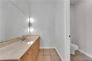 416 Castle Pines Dr, Akron, OH 44333 - Photo 29