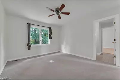 416 Castle Pines Drive, Akron, OH 44333 - Photo 35