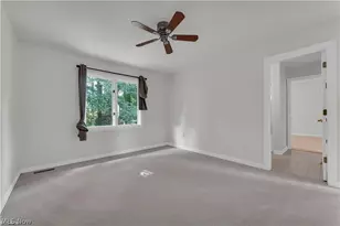 416 Castle Pines Dr, Akron, OH 44333 - Photo 35