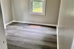 2322 21st St NE, Canton, OH 44705 - Photo 9